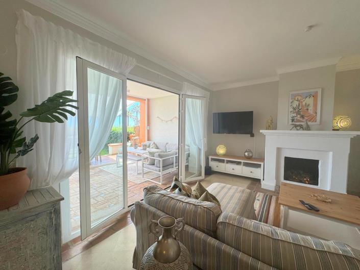 Image No.12-2 Bed Apartment for sale