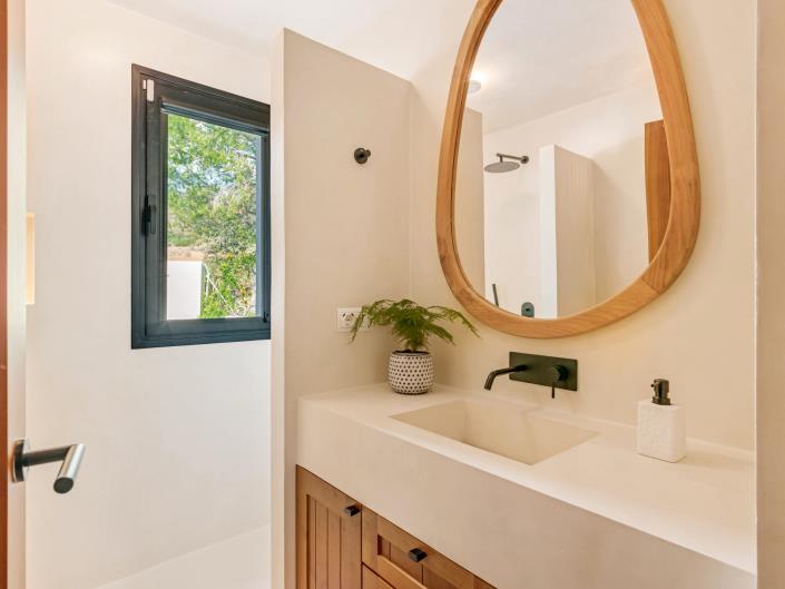 Image No.20-Villa / Détaché de 6 chambres à vendre à Estepona