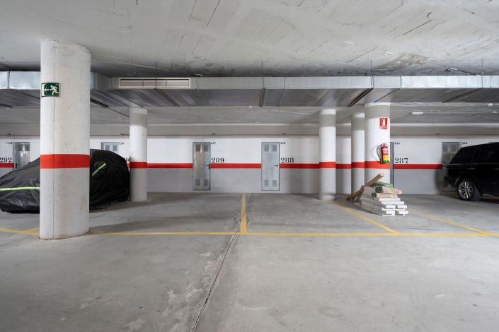 Image No.24-4 Bed Penthouse for sale