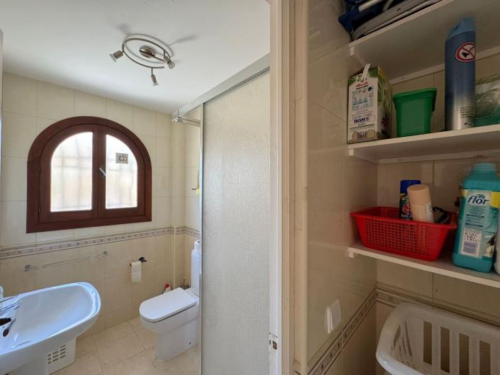 Image No.23-3 Bed Townhouse for sale