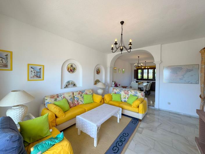 Image No.7-3 Bed Townhouse for sale