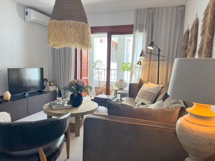 Image No.12-1 Bed Apartment for sale