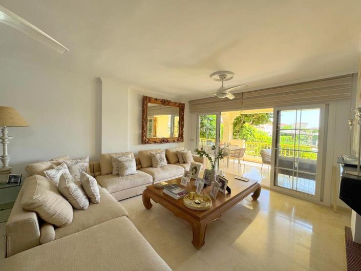 Image No.3-Appartement de 3 chambres à vendre à La Duquesa