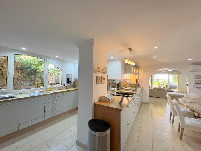 Image No.4-Appartement de 3 chambres à vendre à La Duquesa