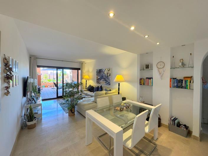 Image No.4-2 Bed Apartment for sale