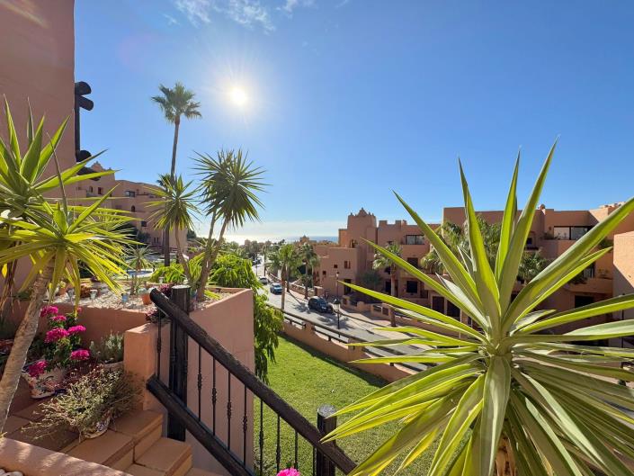 Image No.10-2 Bed Apartment for sale