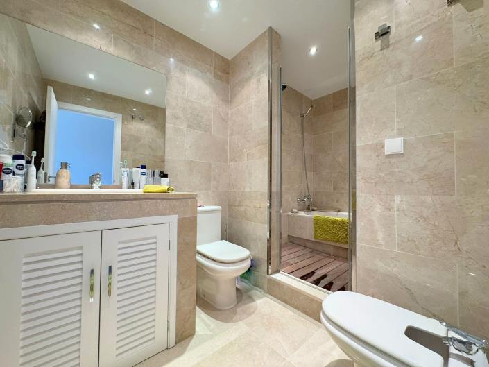 Image No.22-2 Bed Penthouse for sale