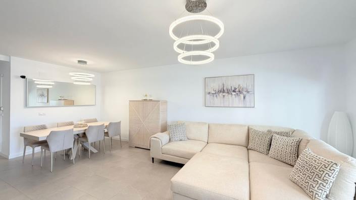 Image No.19-Appartement de 2 chambres à vendre à Casares