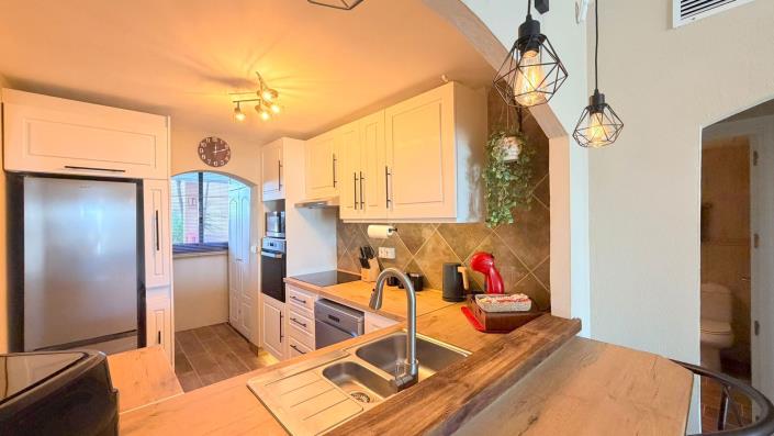 Image No.3-2 Bed Apartment for sale