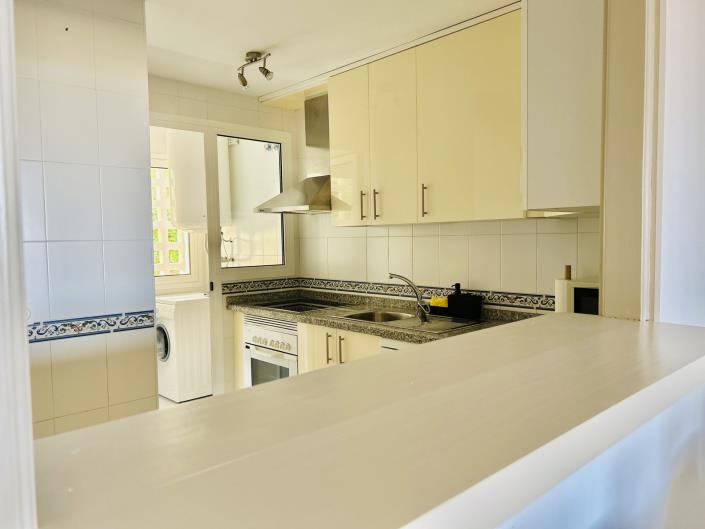 Image No.10-2 Bed Apartment for sale