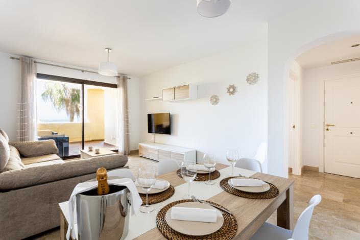 Image No.12-2 Bed Apartment for sale