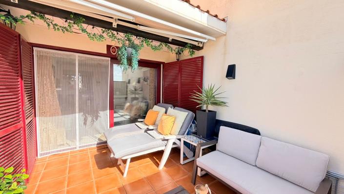 Image No.3-Appartement de 2 chambres à vendre à Casares