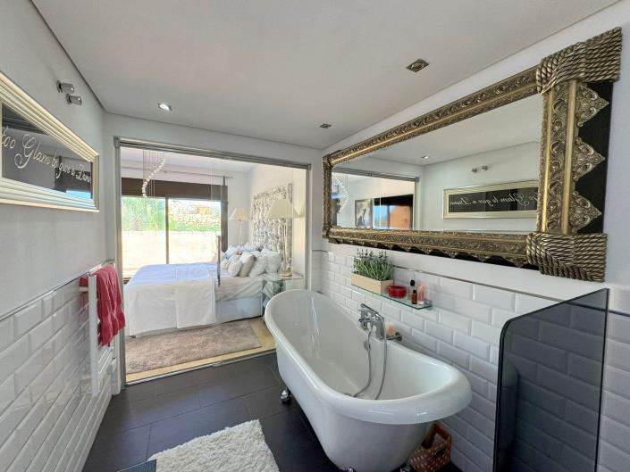 Image No.6-2 Bed Penthouse for sale