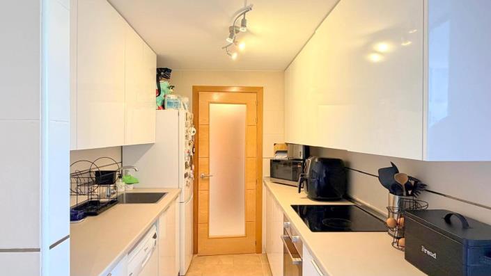 Image No.10-2 Bed Apartment for sale