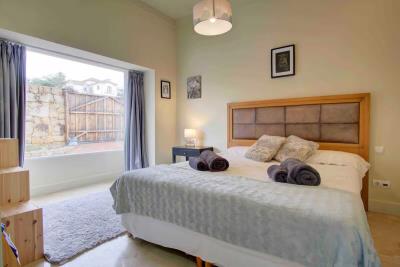 La-Paloma-Villa-La-Duquesa-KIWII-Bedroom-4