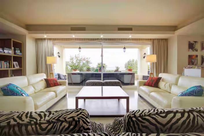 Image No.24-4 Bed Villa for sale