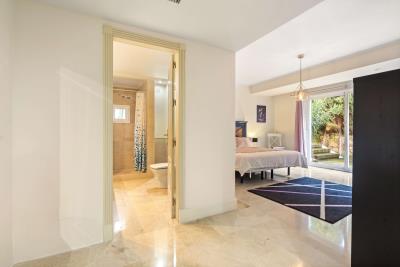 La-Paloma-Villa-Kiwii-504-Bedroom-4