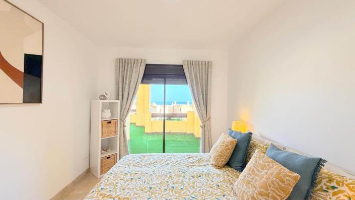 Image No.7-2 Bed Apartment for sale