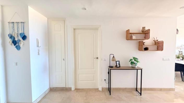 Image No.2-2 Bed Apartment for sale