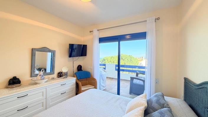 Image No.9-2 Bed Apartment for sale