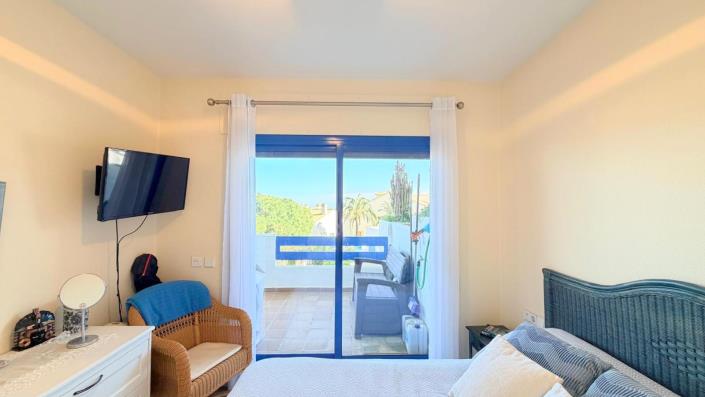 Image No.11-2 Bed Apartment for sale