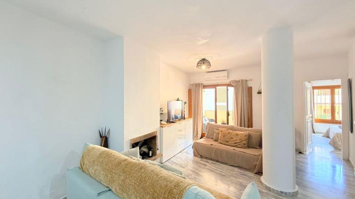 Image No.18-2 Bed Apartment for sale