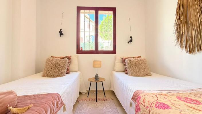 Image No.6-2 Bed Apartment for sale