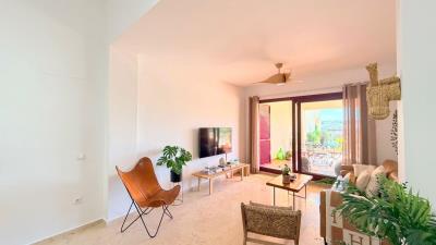 Vista-Bahia-Living-out-517-KIWII-Real-Estate