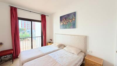 Marina-de-la-Duquesa-519-KIWII-Bedroom-2