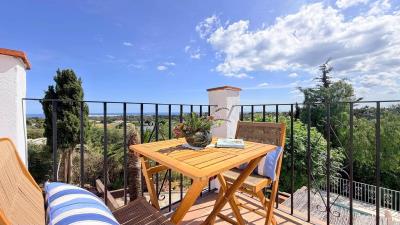 KIWII-Real-Estate-520-Estepona-Villa-Master-Terrace