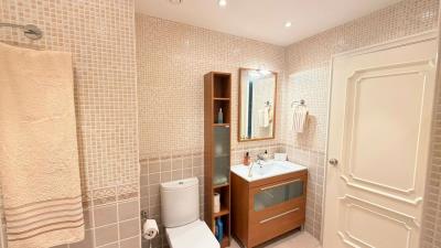 Los-Castillos-La-Duquesa-KIWII-522-Bathroom-2