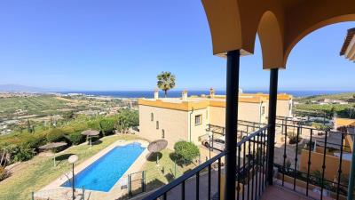 Vinas-del-Mar--Manilva-Pool-and-View-KIWII-524