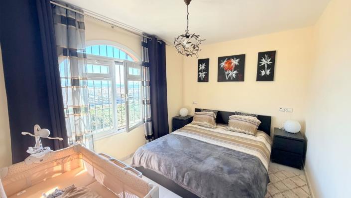 Image No.7-3 Bed Apartment for sale