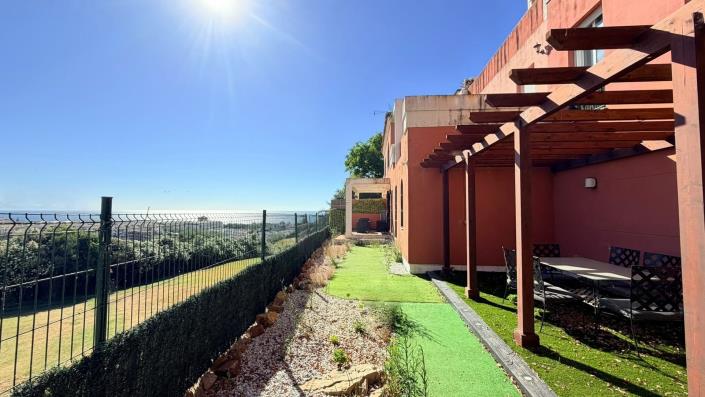 Image No.3-3 Bed Apartment for sale