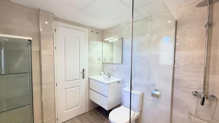 Image No.13-3 Bed Penthouse for sale
