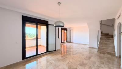 Costa-Galera-Living-area-KIWII-Real-Estate-528