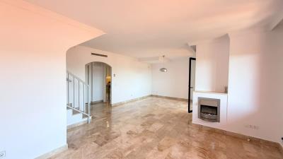 Costa-Galera-Living-Room-KIWII-Real-Estate-528