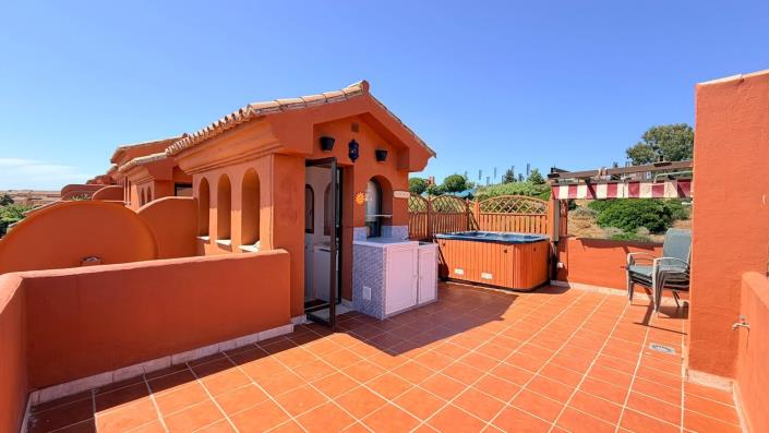 Image No.17-3 Bed Penthouse for sale