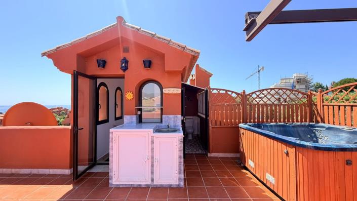 Image No.20-3 Bed Penthouse for sale