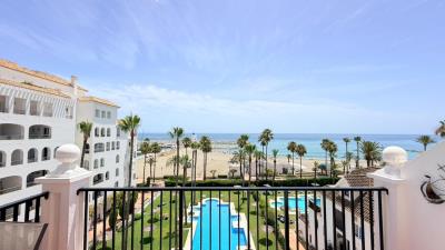Marina-Real--La-Duquesa-Terrace-View-2-KIWII-Real-Estate-527