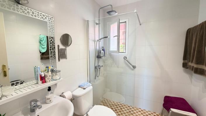 Image No.6-3 Bed Duplex for sale