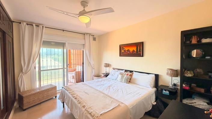 Image No.5-3 Bed Duplex for sale