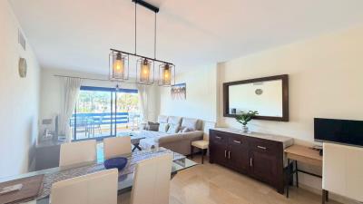Duquesa-Suites-533-KIWII-Real-Estate-Dining