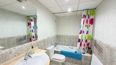 La-Vizcaronda-Duquesa-Townhouse-KIWII-535-Bathroom