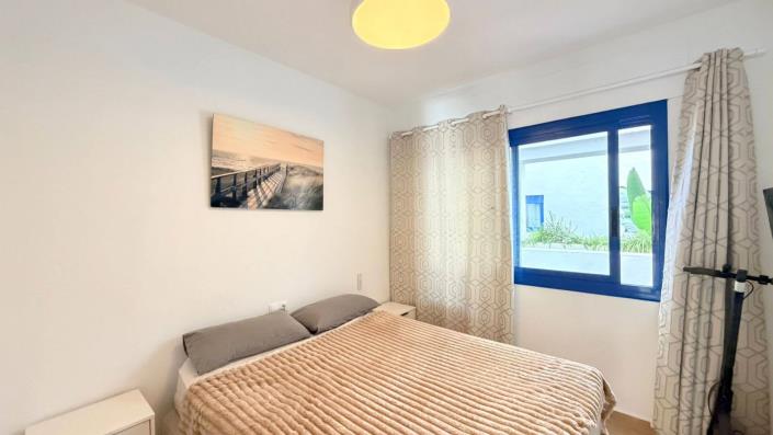 Image No.8-2 Bed Apartment for sale