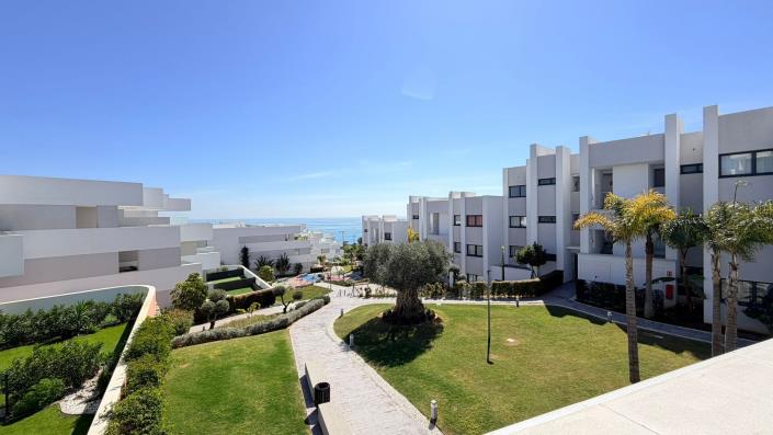 Image No.7-2 Bed Apartment for sale