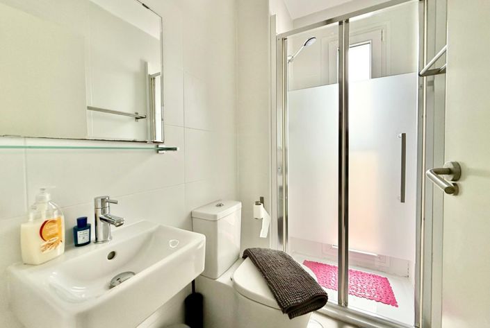 Image No.18-3 Bed Villa for sale