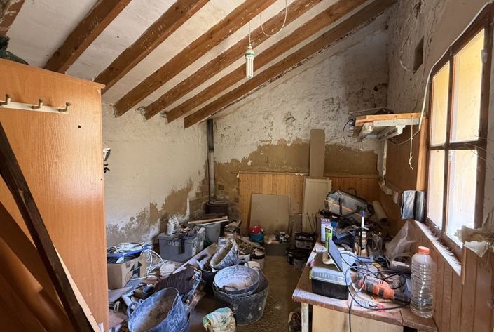 Image No.22-3 Bed Country House for sale