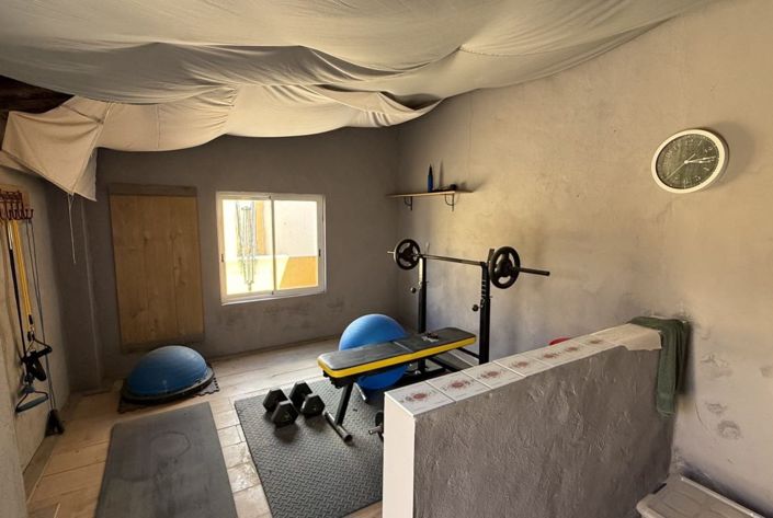 Image No.25-3 Bed Country House for sale