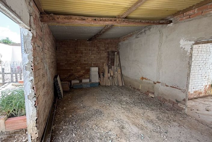 Image No.28-3 Bed Country House for sale